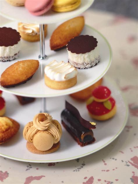 cafe dior by ladurée menu